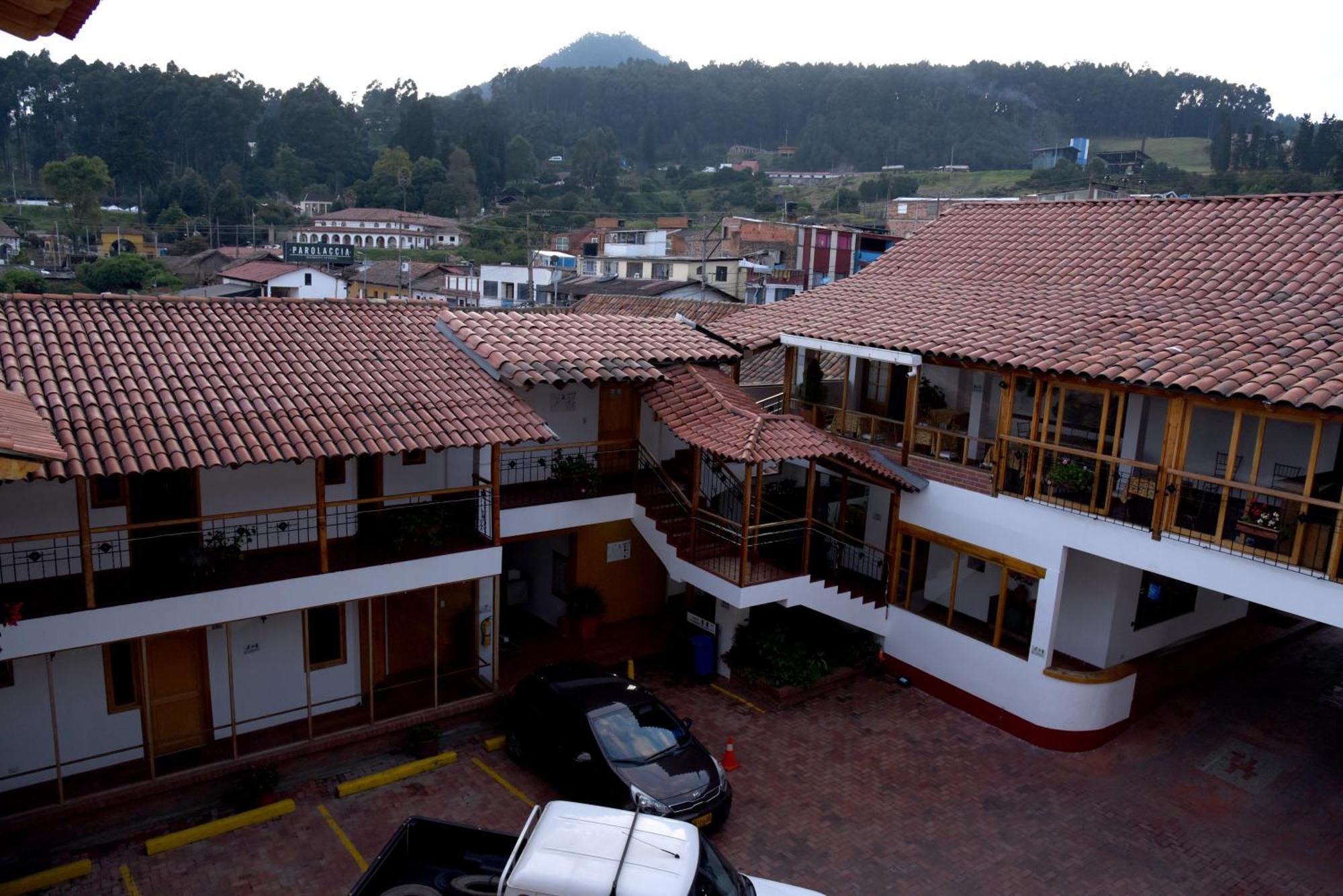 Hotel Cacique Real Zipaquirá Exterior foto